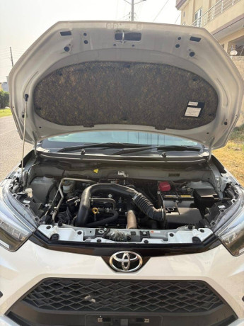 toyota-raize-z-package-fresh-import-2025-big-9