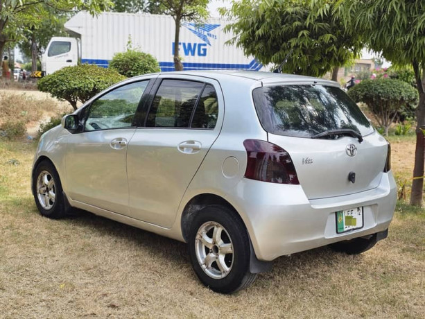toyota-vitz-push-start-2007-model-2012-important-full-option-big-5