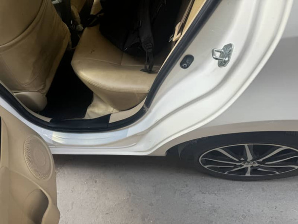 yaris-ativ-x-cvt-big-6