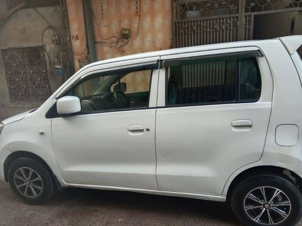suzuki-wagon-r-2017-big-4