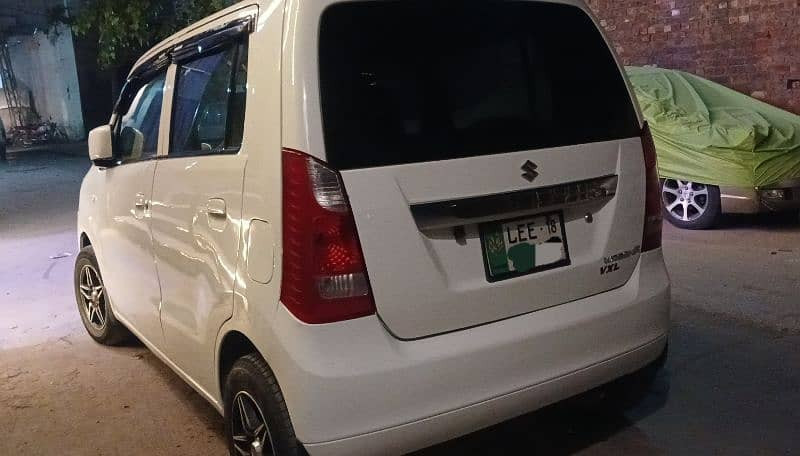 suzuki-wagon-r-2018-big-3