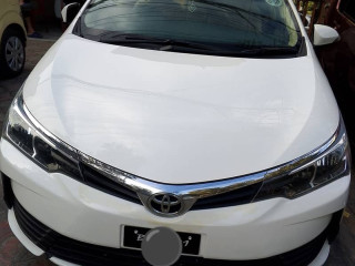 toyota-corolla-altis-2020