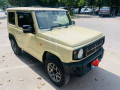 suzuki-jimny-2021-small-0