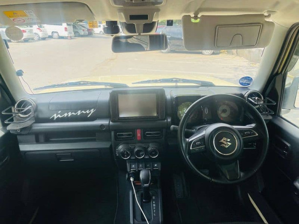 suzuki-jimny-2021-big-3