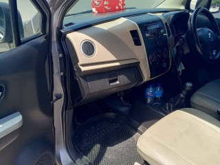 suzuki-wagon-r-2016