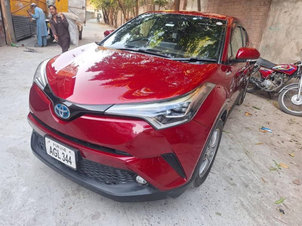 toyota-c-hr-g-led-big-4