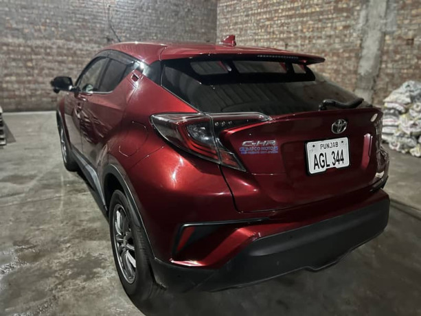 toyota-c-hr-g-led-big-0