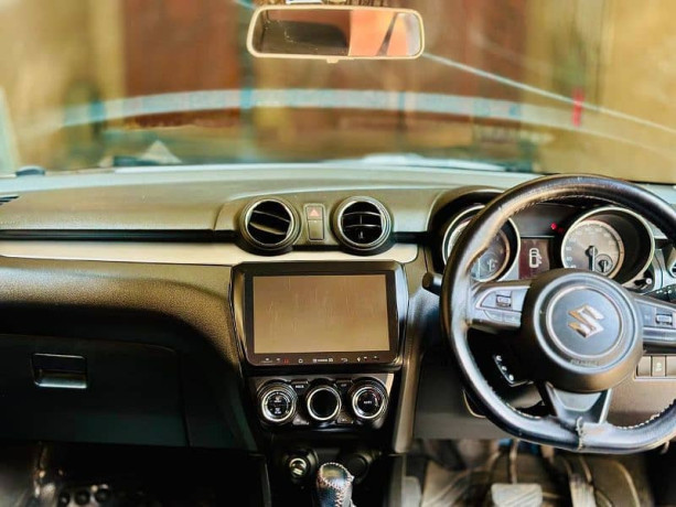 suzuki-swift-2022-big-9