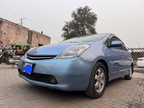 toyota-prius-200713-big-1