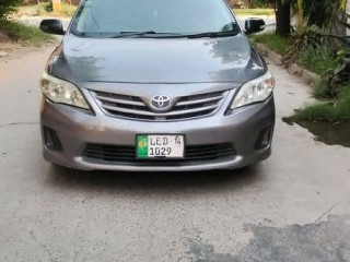 toyota-corolla-altis-2014