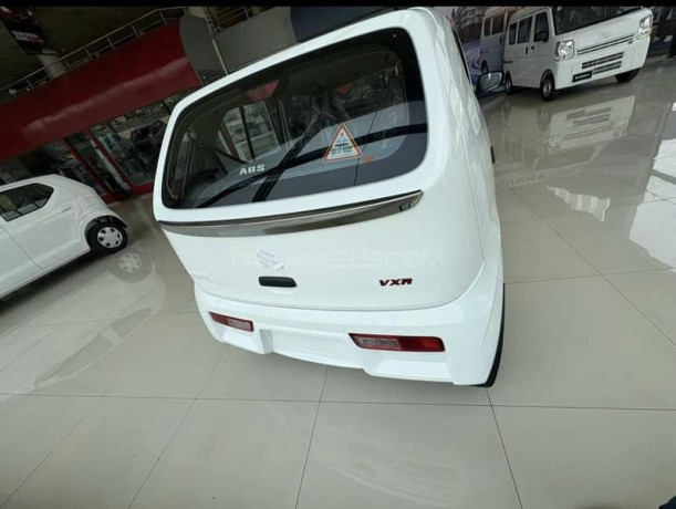suzuki-alto-upgraded-version-model-vxr-2025-zero-meter-big-6