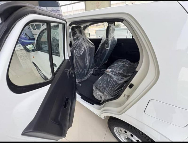 suzuki-alto-upgraded-version-model-vxr-2025-zero-meter-big-7