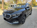 mg-zs-15l-petrol-small-3