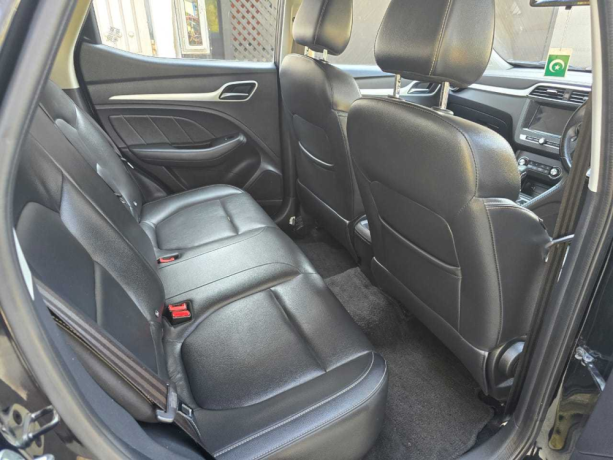 mg-zs-15l-petrol-big-6