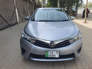 toyota-corolla-gli-automatic-20142015