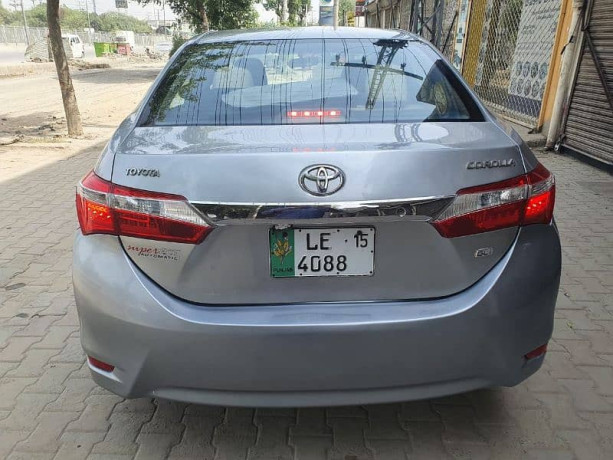 toyota-corolla-gli-automatic-20142015-big-1