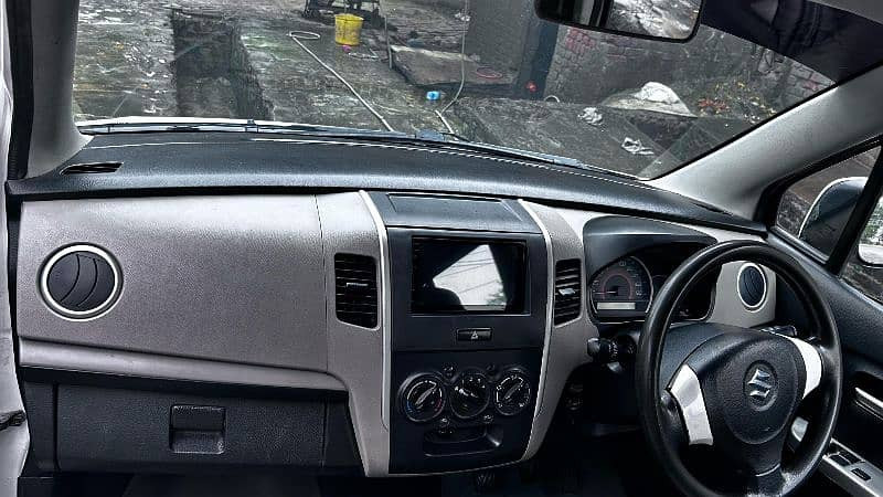 suzuki-wagon-r-2019-big-6