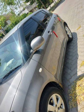 suzuki-swift-2015-03004646721-big-9