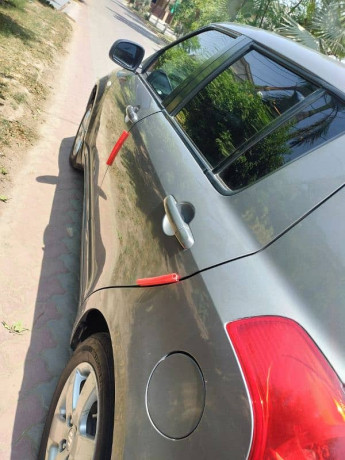 suzuki-swift-2015-03004646721-big-4