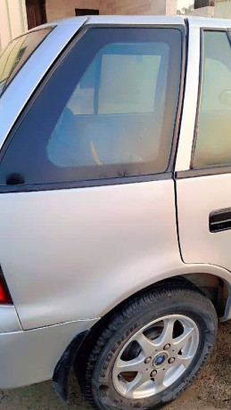 suzuki-cultus-vxli-2010-big-5