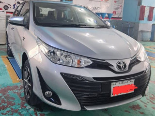 toyota-yaris-2021