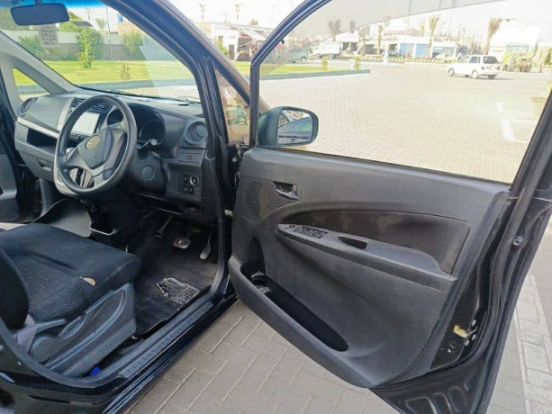 daihatsu-move-2010-big-4
