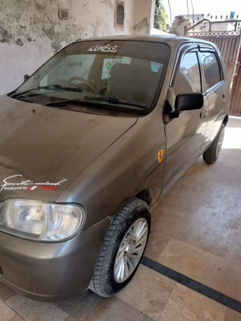 suzuki-alto-2010-big-2