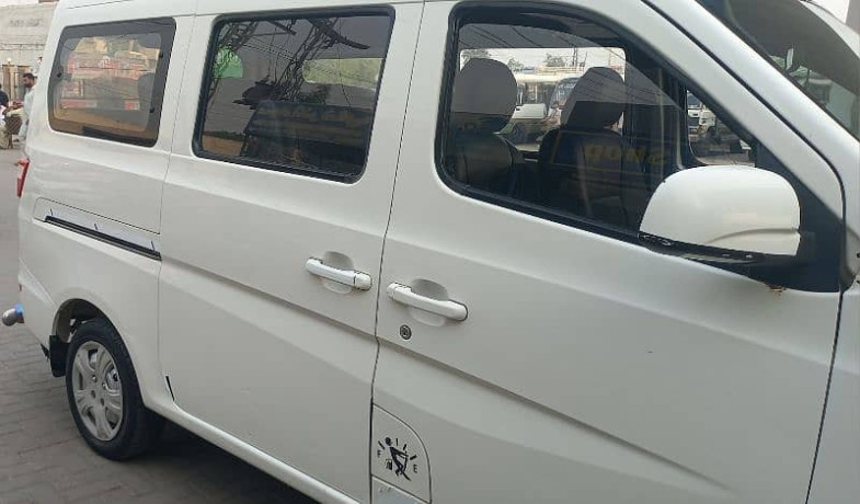 changan-karvan-2019-model-total-jenion-big-5
