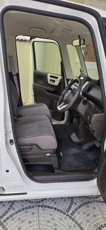 honda-n-box-2022-big-17