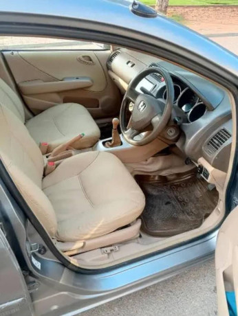 honda-city-idsi-2006-big-15