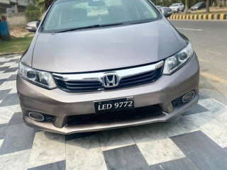 honda-civic-vti-oriel-2013