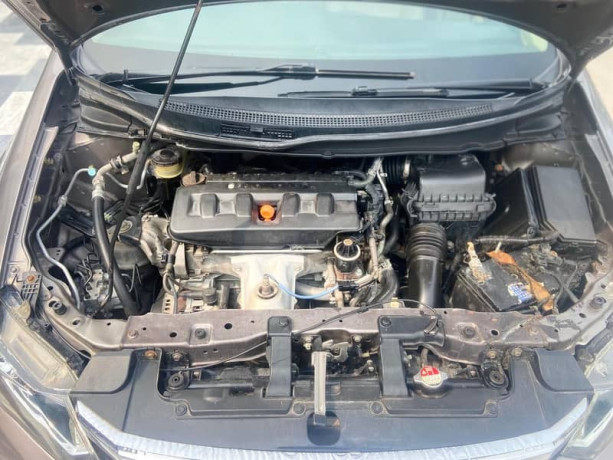 honda-civic-vti-oriel-2013-big-1