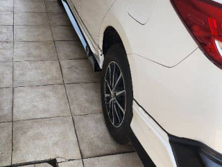 toyota-yaris-2020