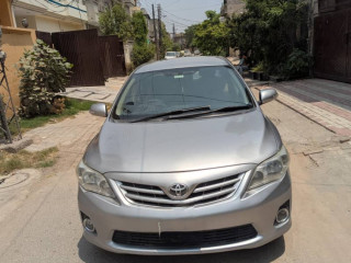 toyota-corolla-gli-2011