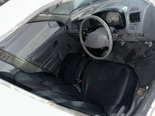 suzuki-alto-2008