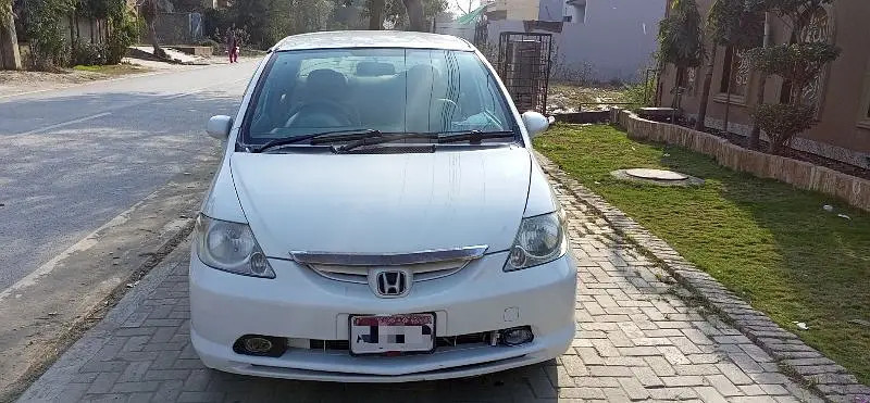 honda-city-idsi-2004-automatic-1718-average-in-city-long-2021-big-5