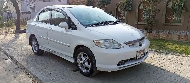 honda-city-idsi-2004-automatic-1718-average-in-city-long-2021-big-6