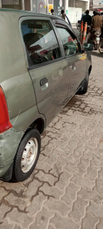 suzuki-alto-2012-model-big-8