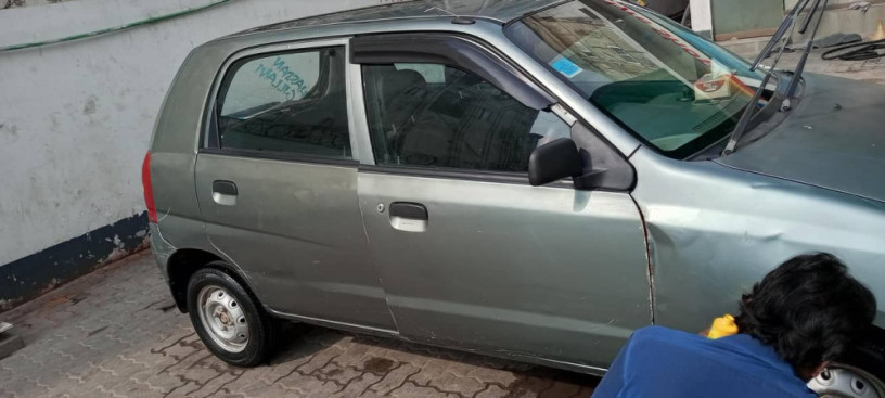suzuki-alto-2012-model-big-7