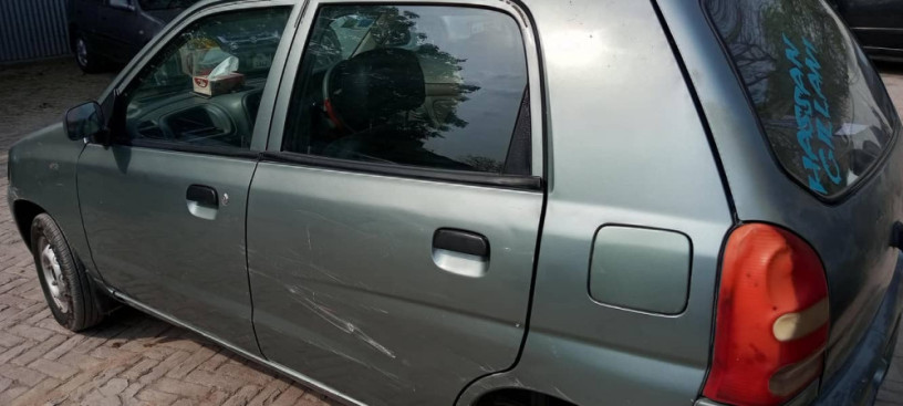 suzuki-alto-2012-model-big-2
