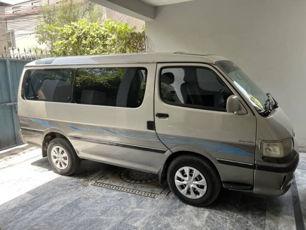 toyota-hiace-super-custom-in-excellent-condition-big-3
