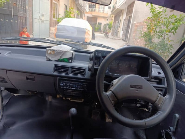 suzuki-mehran-vx-2008-big-6
