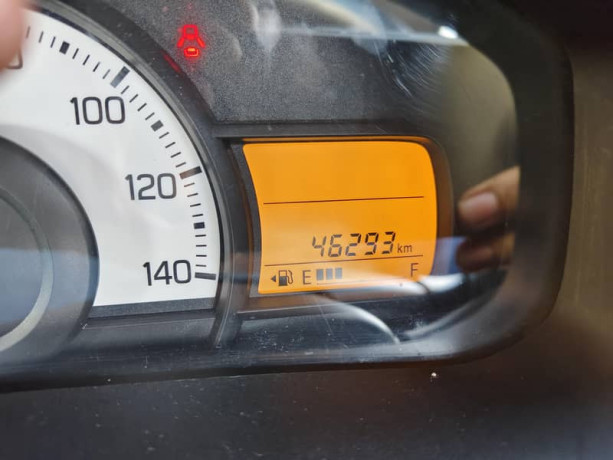 suzuki-alto-vx-big-5