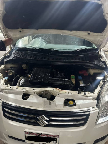 suzuki-swift-dlx-13-automatic-big-5
