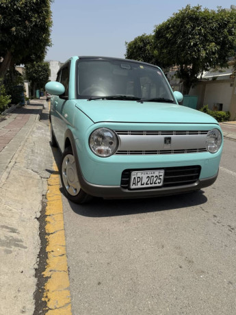 suzuki-alto-lapin-big-0