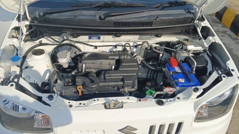 suzuki-alto-vxr-2024-big-7