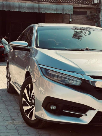 honda-civic-vti-oriel-2018-big-0