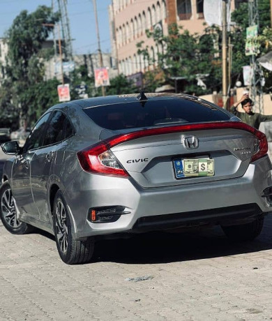honda-civic-vti-oriel-2018-big-3