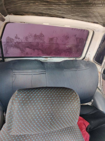 suzuki-mehran-1994-big-7