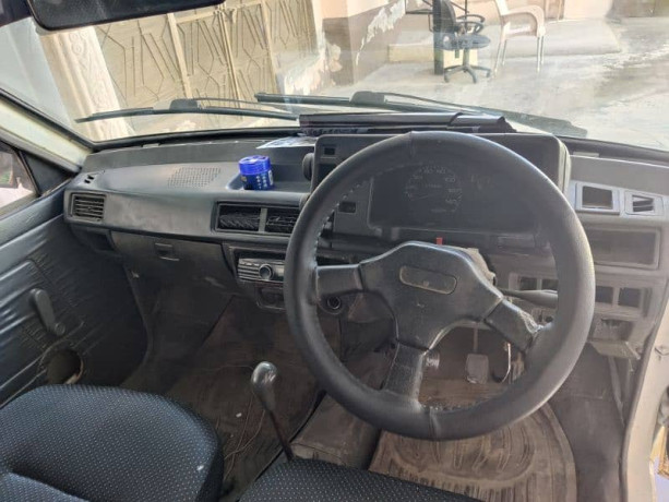 suzuki-mehran-1994-big-6
